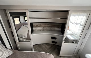 2022 Heartland Cyclone 4006-Toy Hauler, 13' Garage