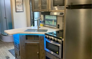 2020 Palomino Puma 32BHDB