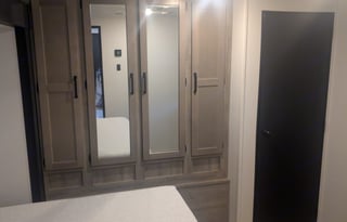 2025 Puma Luxury Bunkhouse
