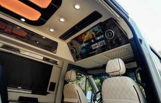 2024 Midwest Mercedes Luxcruiser S5 3500 XD AWD