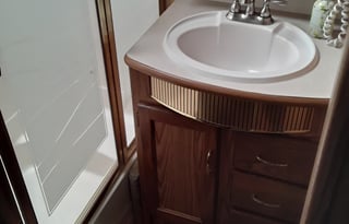 2001 Dolphin Motor Coach Dolphin A