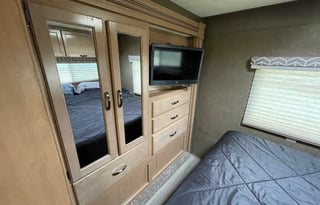 2019 Thor Daybreak 30DB Class C Super Comfortable!