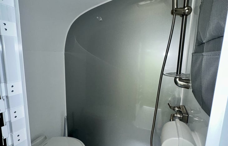 Shower in the wet bath.