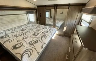 Sunstar Rentals 42ft getaway
