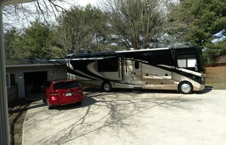 Spacious 3-Slide Coach | Delivered & Set up