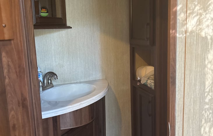 Main floor bathroom