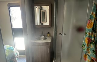 2022 Grand Design Imagine 3250BH