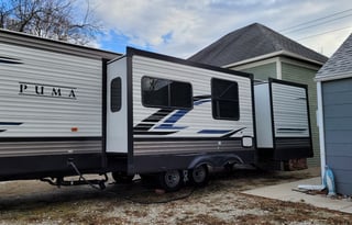 Wolnik's  Glampin' Campin'