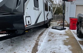 2019 Mallard – Family RV w/ Outdoor Kitchen
