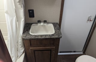 2016 CrossRoads RV Z 1 ZT328SB