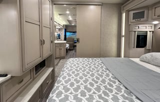 2021 Newmar Canyon Star 3927