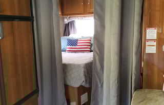 2019 Coachmen Leprechaun