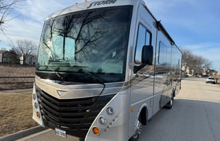 Fleetwood Storm Class A RV