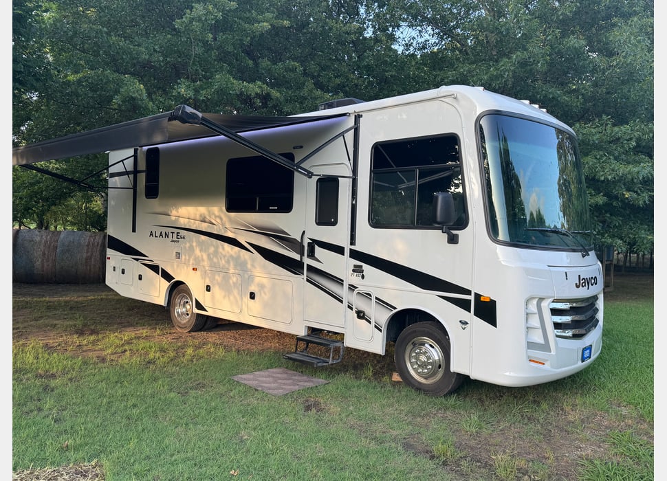 Class A Motor Home rentals in Lexington