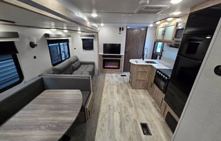 2024 Gulf Stream Kingsport Supreme 33DBDB