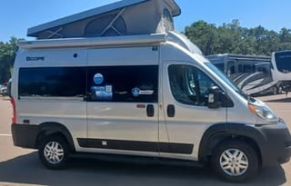T2023 CONVENIENT & EASY TO DRIVE RV!! SCOPE 18A