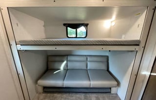 2 bed 2 bath double slides