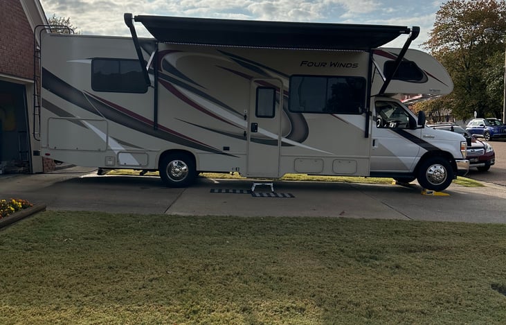 Passenger side with awning out.