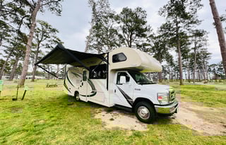 2018 28ft Thor Motor Coach Freedom Elite