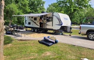 Wanna Tango?-Pet Friendly, Delivery, Grill, Tent