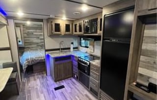 Crossroads Zinger 280bh