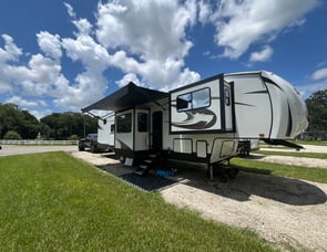 Forest River RV Sabre 37FLH