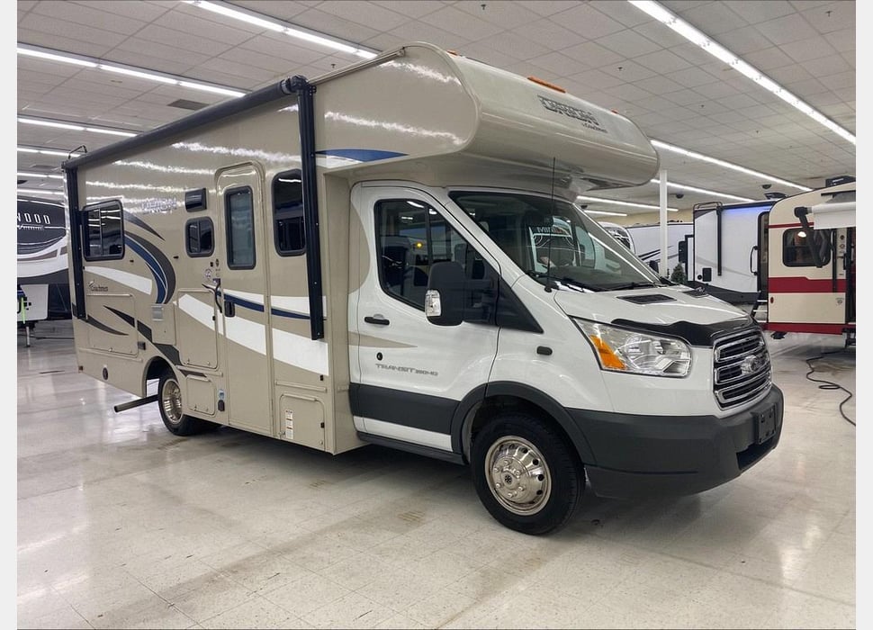 Class C Motor Home rentals in Syracuse