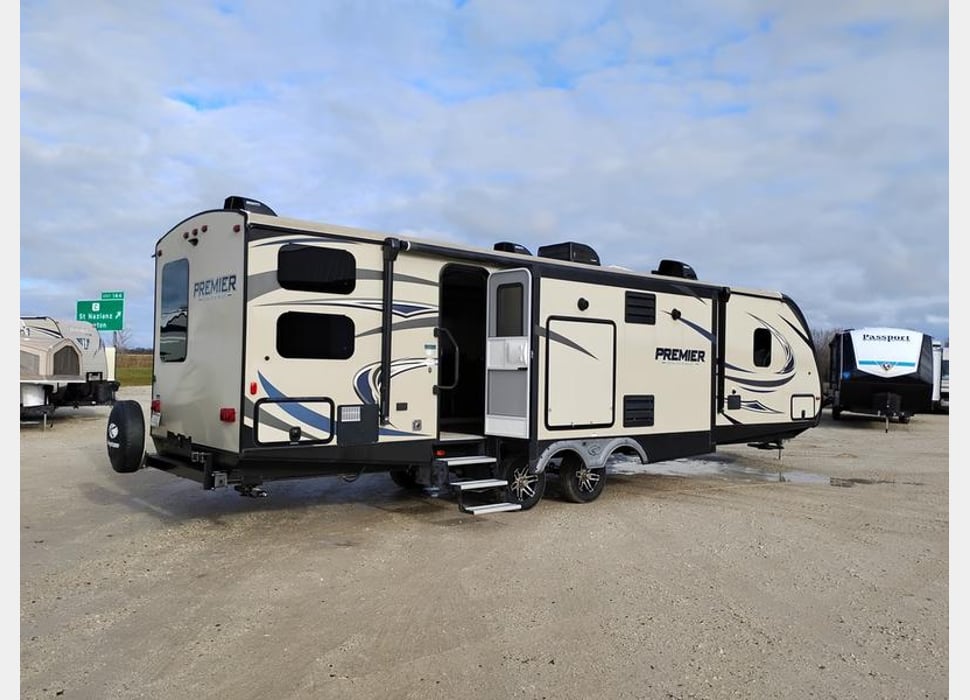 Travel Trailer rentals in Hawley
