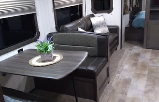 2017 CrossRoads RV Sunset Trail Super Lite SS264BH