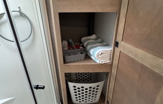 Minimalist Winnie Minnie by the River