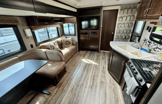 2018 JayFlight 284BHS 0324