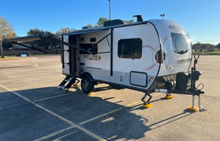 2023 Rockwood Geo Pro G19FBS Sleeps 4 Queen Bed!