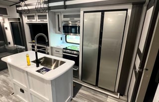 2023 Keystone Sprinter Limited 3590LFT