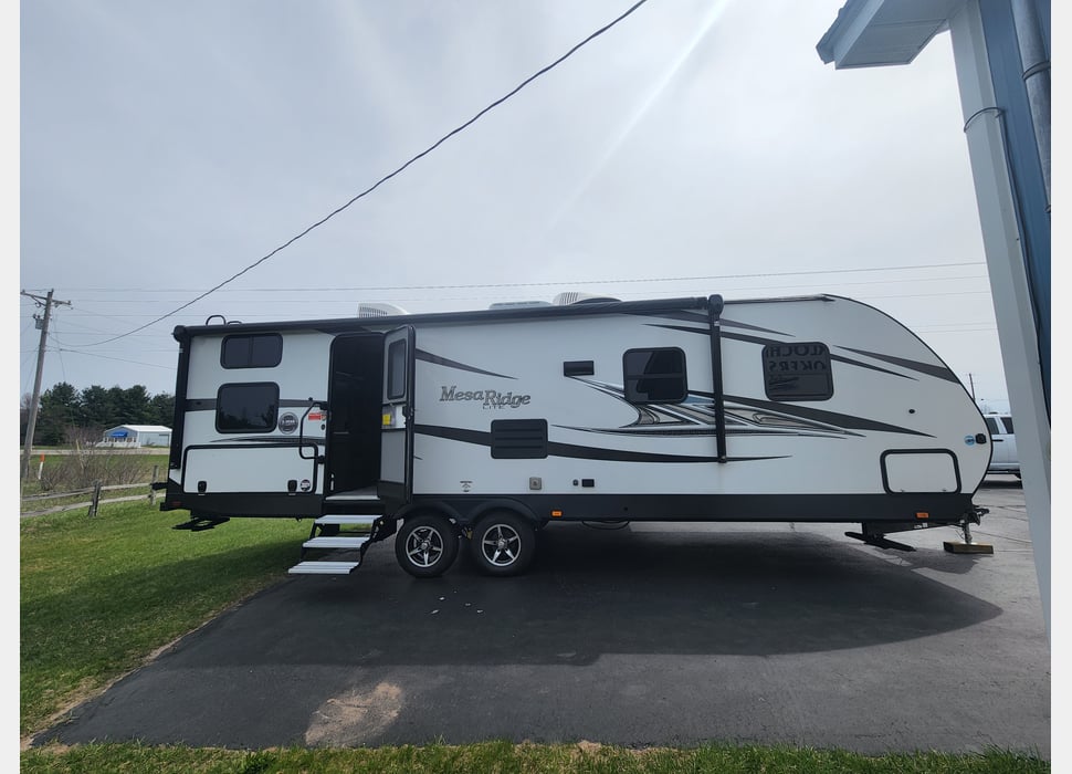 Travel Trailer rentals in Black Earth