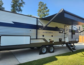 Prime Time RV Avenger 27RBS