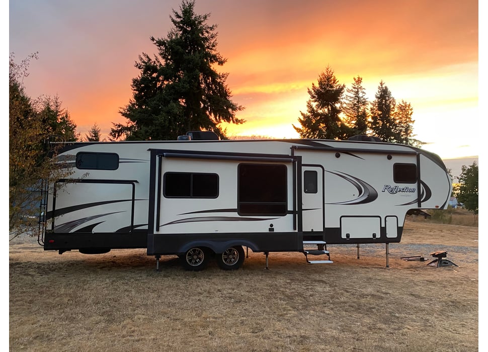Fifth Wheel rentals in Brush Prairie