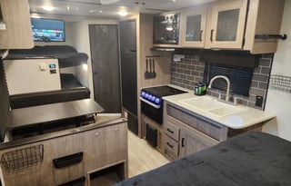 SUPER NICE offgrid affordable light weight trailer