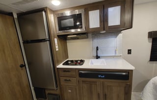 2021 Prime Time RV Avenger