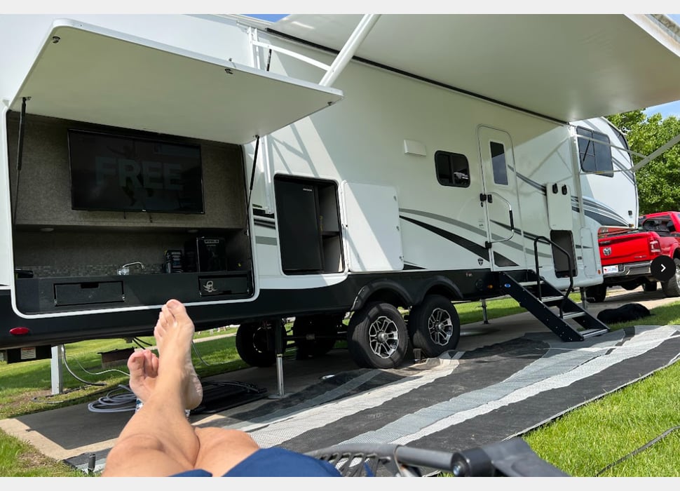 Fifth Wheel rentals in Clarkston