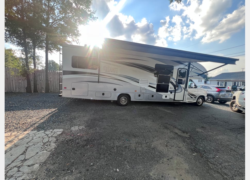Class C Motor Home rentals in Indian Trail