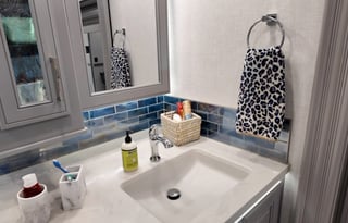 Megawatt: Solar Off-Grid Luxury Class A w/ Wifi
