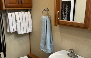 2015 Fleetwood RV Bounder 33C