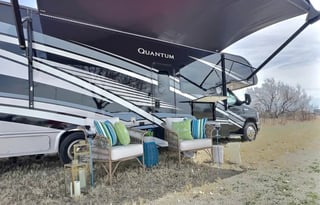 2023 Quantum LF31 Bunkhouse, Dual AC's+Solar (CA)