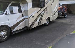 Cozy Thor Chateau 22E – Adventure-Ready!