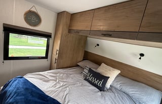 Texas House on Wheels | Fully - Loaded Camper