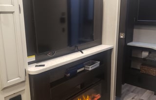 2021 Jayco Redhawk, kid and pet approved