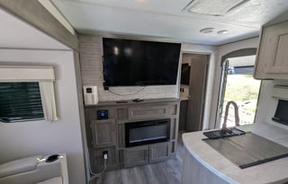 2025 Forest River Coachmen Catalina Legacy