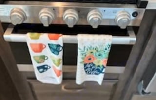 Bon-Bon - The Luxury Getaway RV