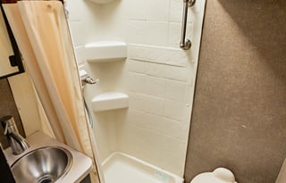 Compact, Luxurious, and Fully Stocked Motorhome!