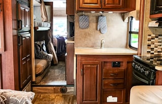 Fred the Fun Forester-5G WiFi incl-Sleeps up to 10